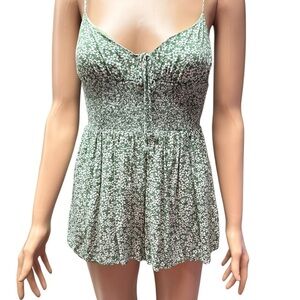 Sky & Sparrow - EC - Green Floral Smocked Romper